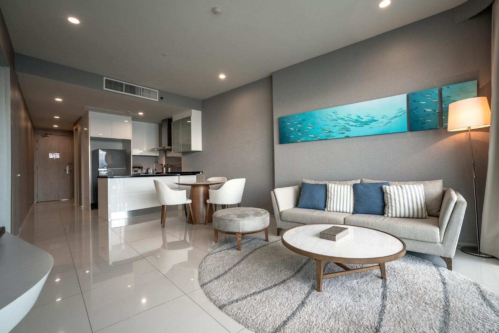 Movenpick Residences Pattaya With Ocean View Na Chom Thian Ngoại thất bức ảnh