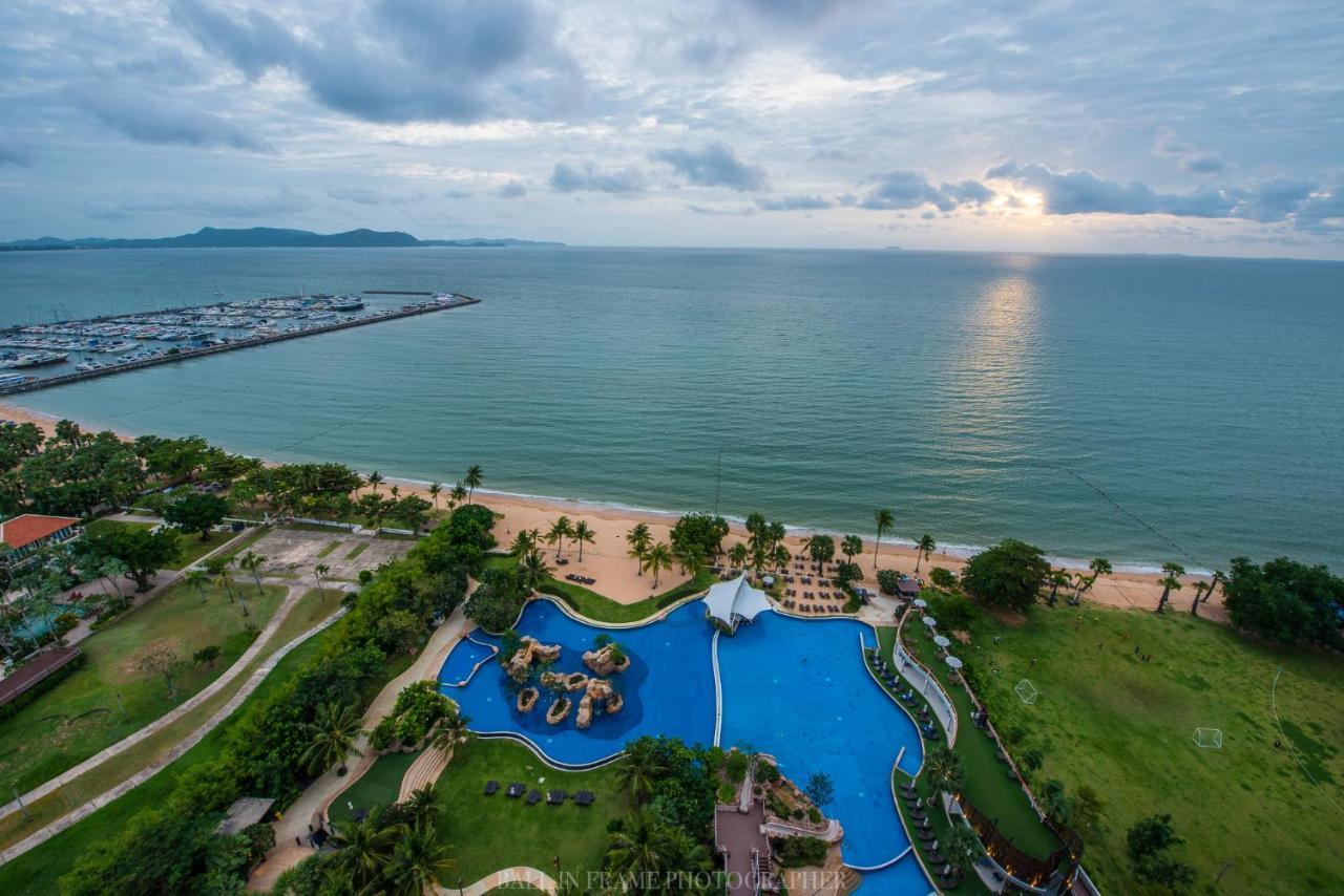 Movenpick Residences Pattaya With Ocean View Na Chom Thian Ngoại thất bức ảnh