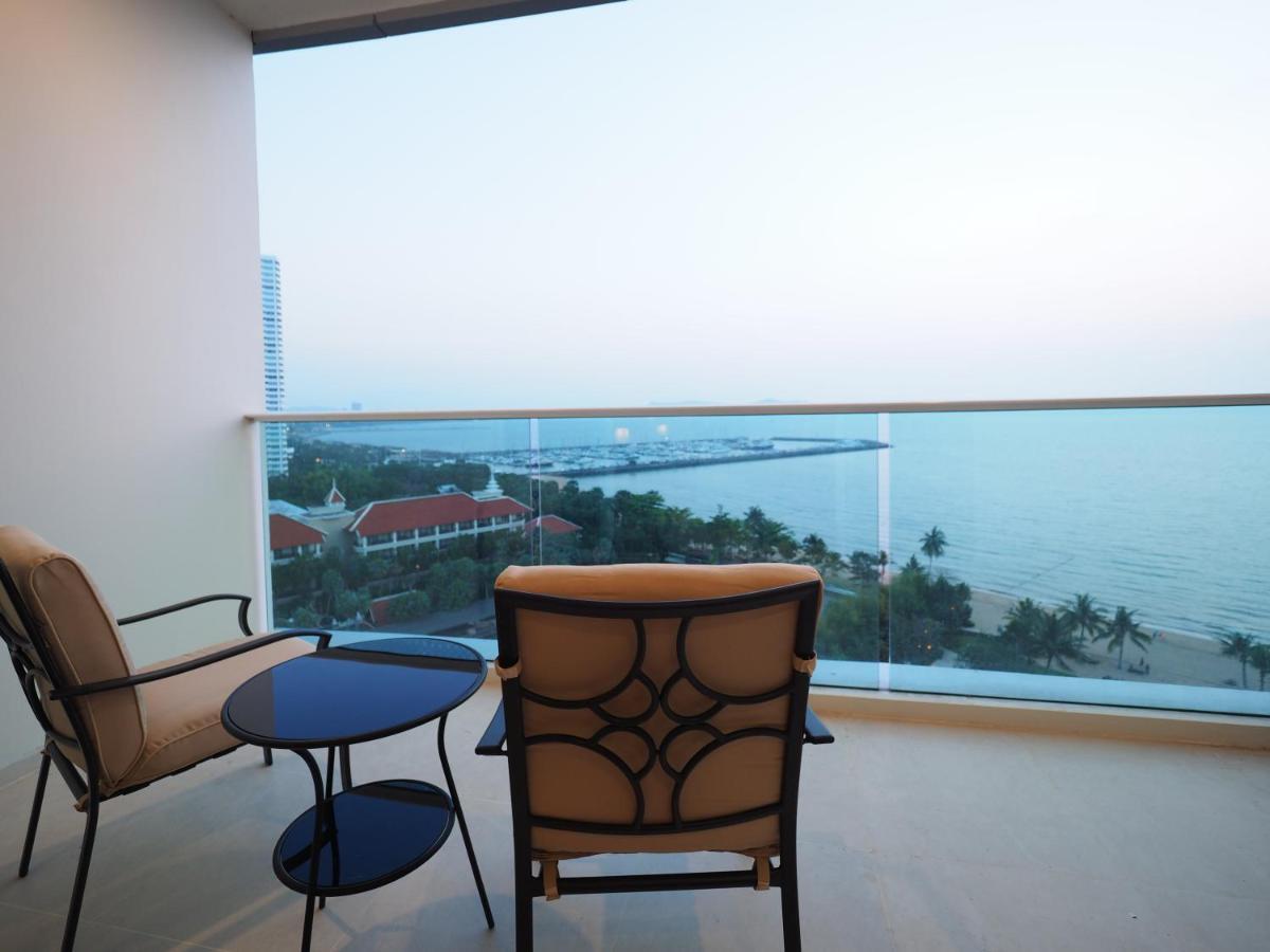 Movenpick Residences Pattaya With Ocean View Na Chom Thian Ngoại thất bức ảnh