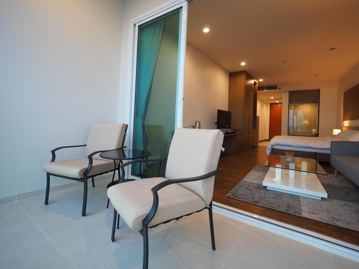 Movenpick Residences Pattaya With Ocean View Na Chom Thian Ngoại thất bức ảnh