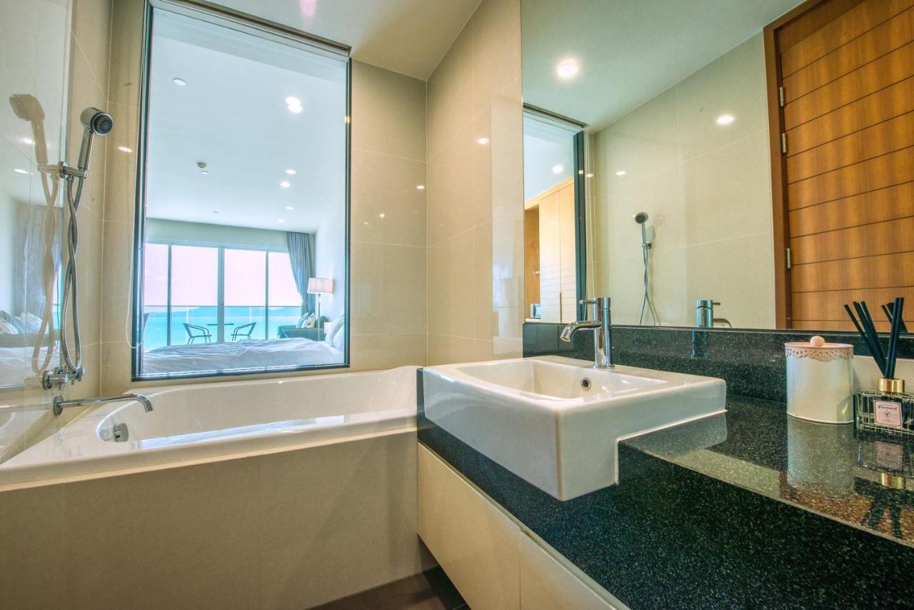 Movenpick Residences Pattaya With Ocean View Na Chom Thian Ngoại thất bức ảnh